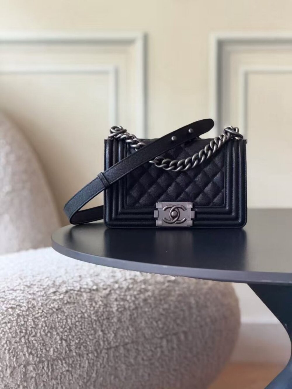 Classic CHANEL bag: A Stylish and Versatile Choice for Elegance